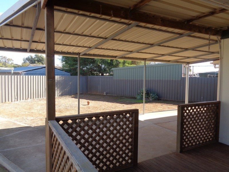 15 RICHARDSON STREET, Parham SA 5501