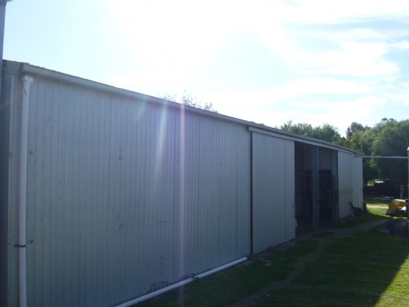 5 Lawrie Road, Lewiston SA 5501