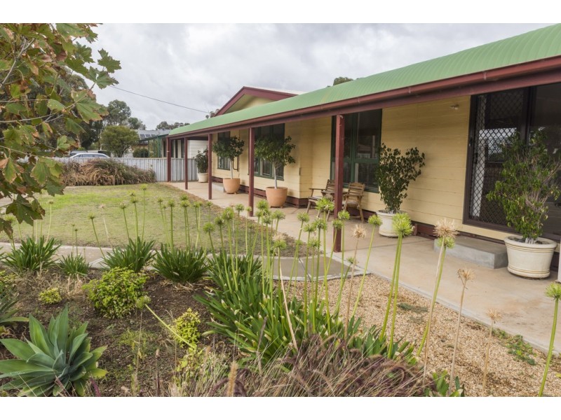 2 Calaroga Street, Mallala SA 5502