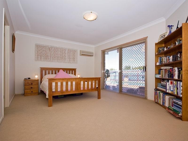 10 Blake Cl, Mcdowall QLD 4053