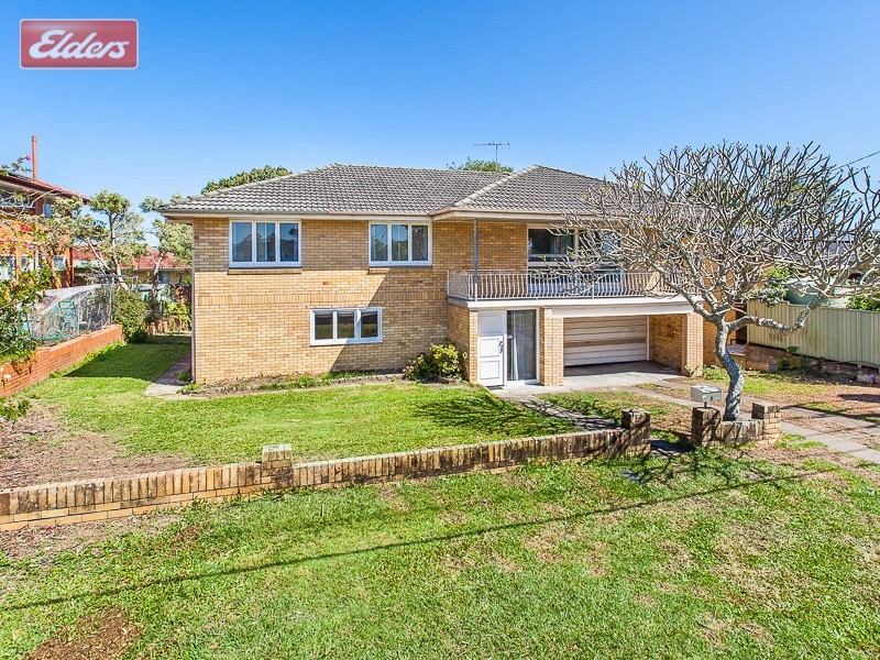 4 Finch St, Stafford Heights QLD 4053