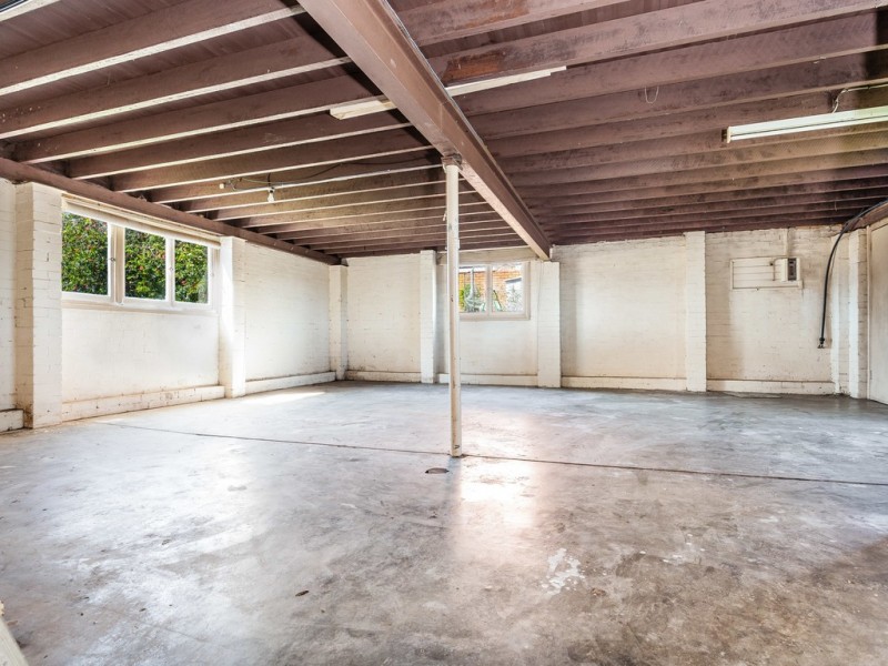 4 Finch St, Stafford Heights QLD 4053