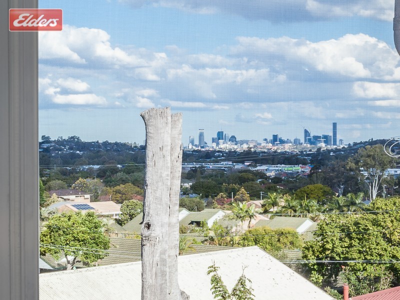 31 Old Northern Rd, Everton Park QLD 4053