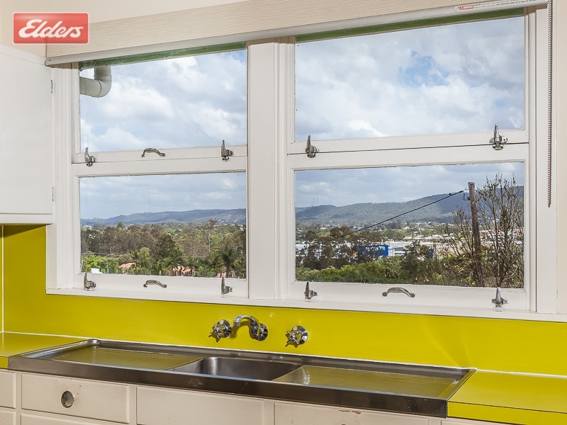 60 Trouts Rd, Everton Park QLD 4053