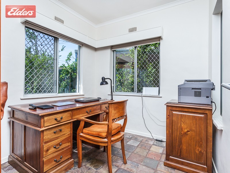 15 Penambul Cr, Ferny Hills QLD 4055