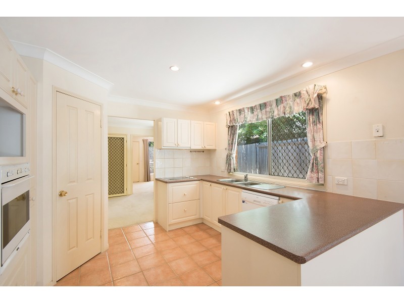 70 Sinatra Cres, Mcdowall QLD 4053