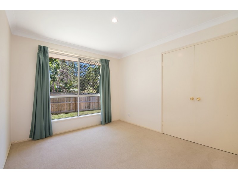 70 Sinatra Cres, Mcdowall QLD 4053