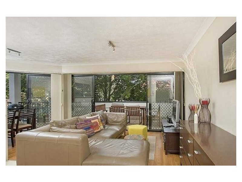 2/51 Miskin St, Toowong QLD 4066