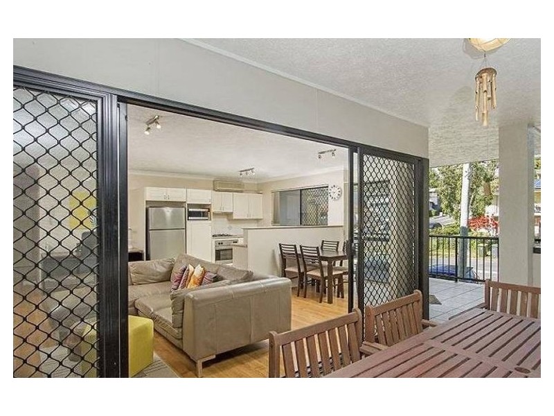 2/51 Miskin St, Toowong QLD 4066