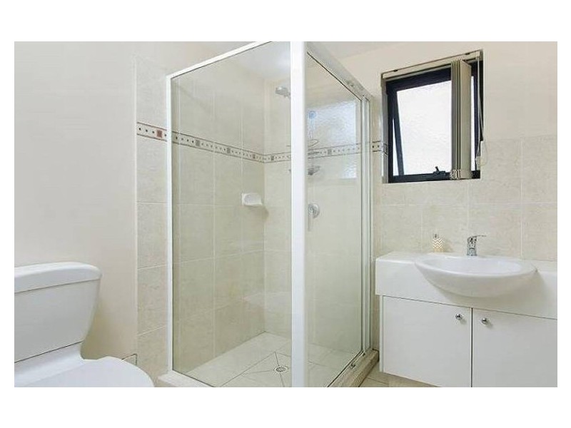 2/51 Miskin St, Toowong QLD 4066