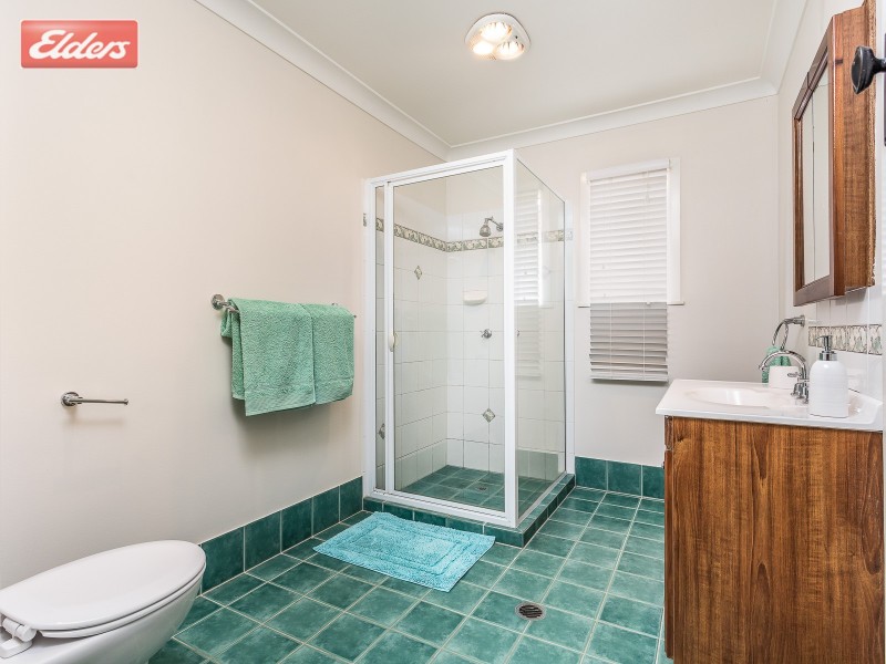 70 White St, Everton Park QLD 4053