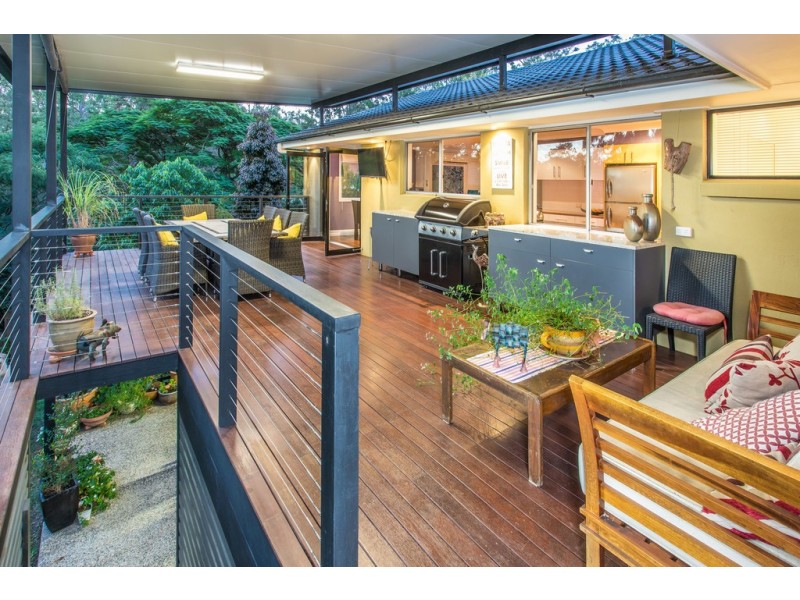 15 Lemm St, Everton Hills QLD 4053