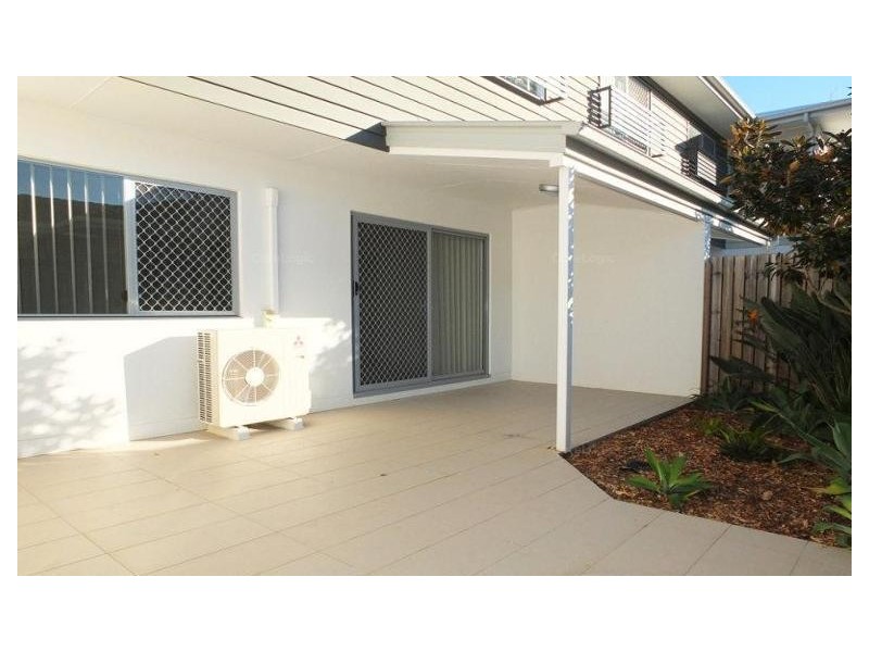 2/20 School Rd, Stafford QLD 4053