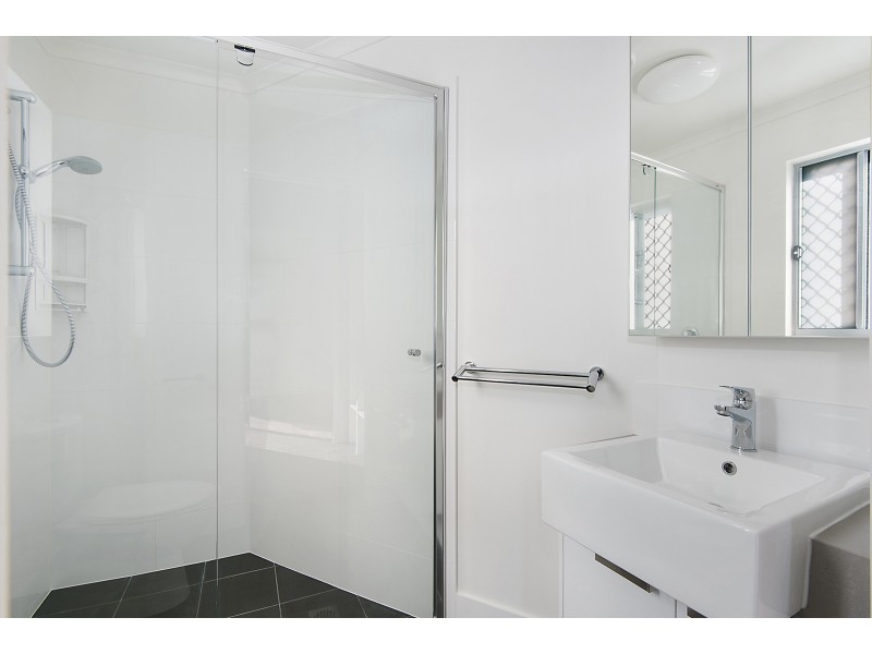 1/175 Abuklea St, Newmarket QLD 4051