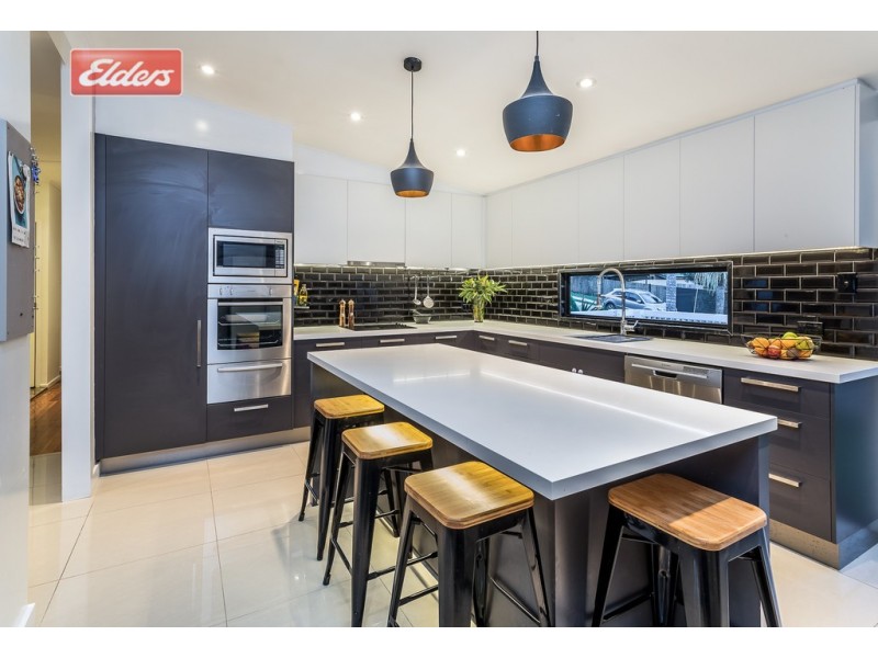 57 Hutton Rd, Ferny Hills QLD 4055