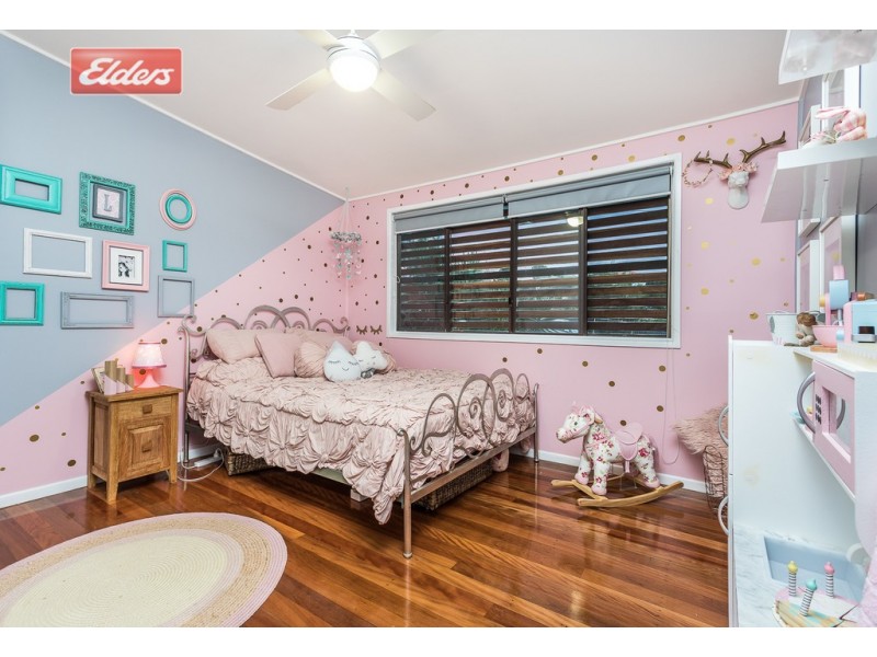 57 Hutton Rd, Ferny Hills QLD 4055