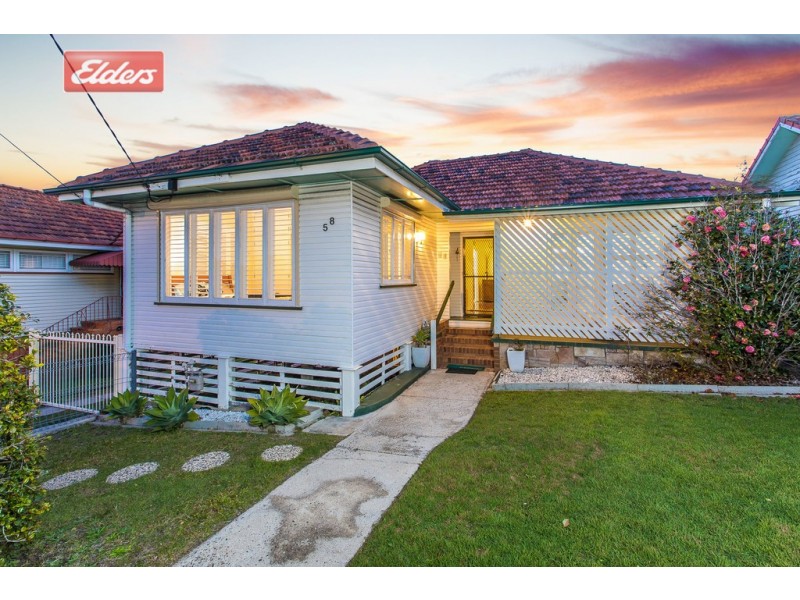 58 Trouts Rd, Everton Park QLD 4053