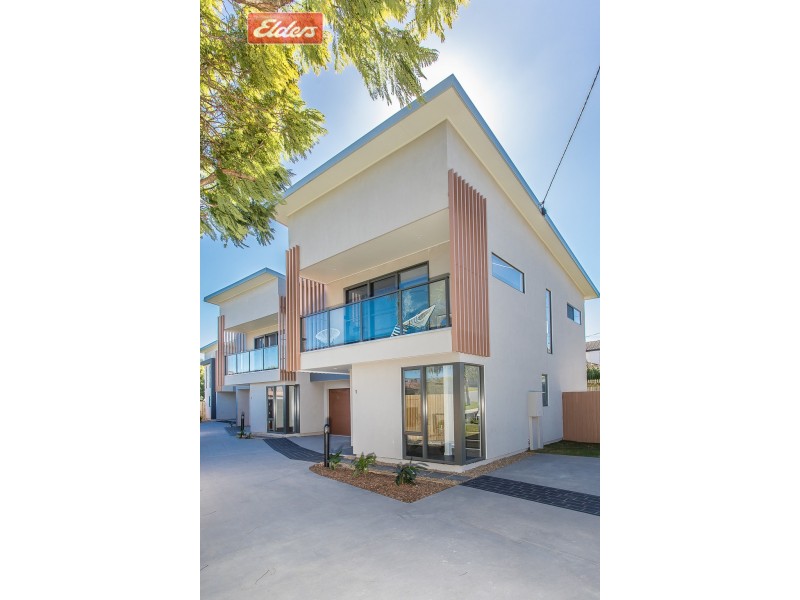 2/16 Sizer St, Everton Park QLD 4053