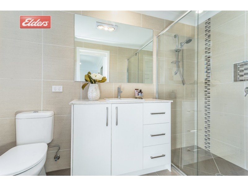 2/16 Sizer St, Everton Park QLD 4053