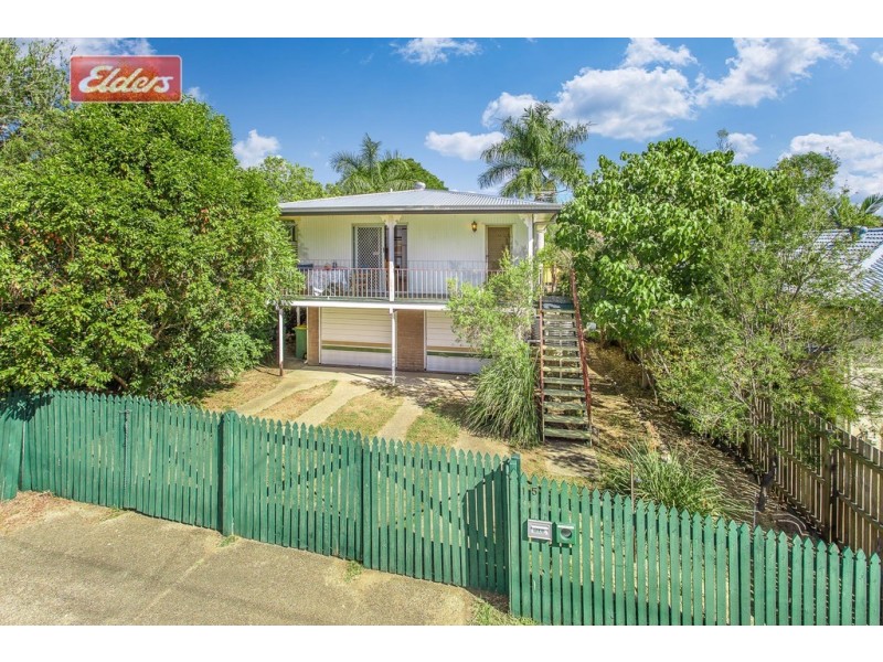 15 Bursaria St, Everton Hills QLD 4053
