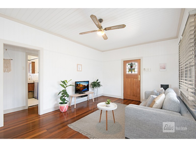 742 South Pine Rd, Everton Park QLD 4053