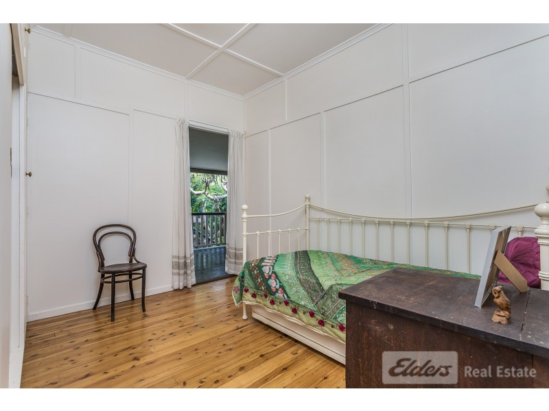 31 Barton St, Everton Park QLD 4053