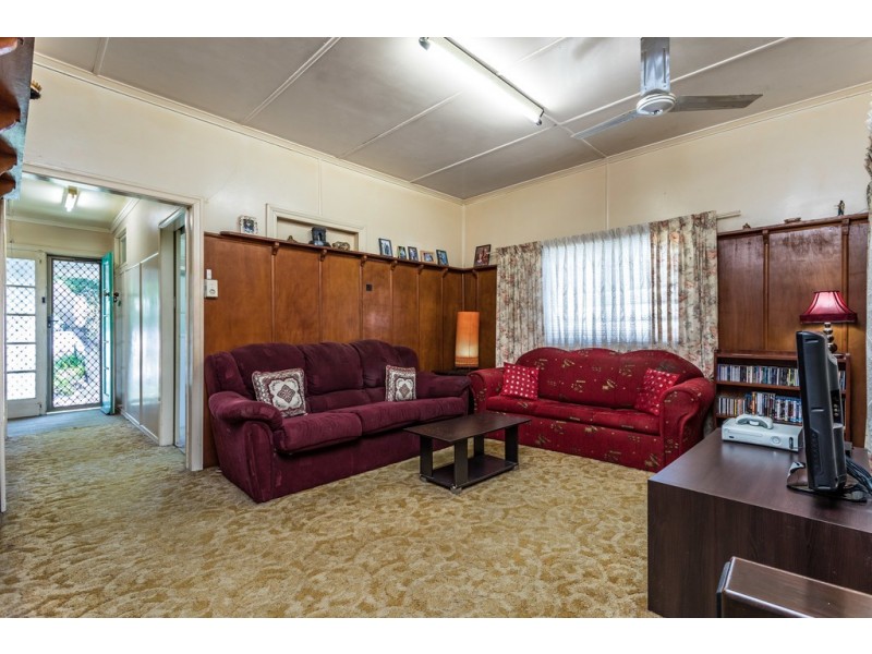 104 Pascoe St, Mitchelton QLD 4053
