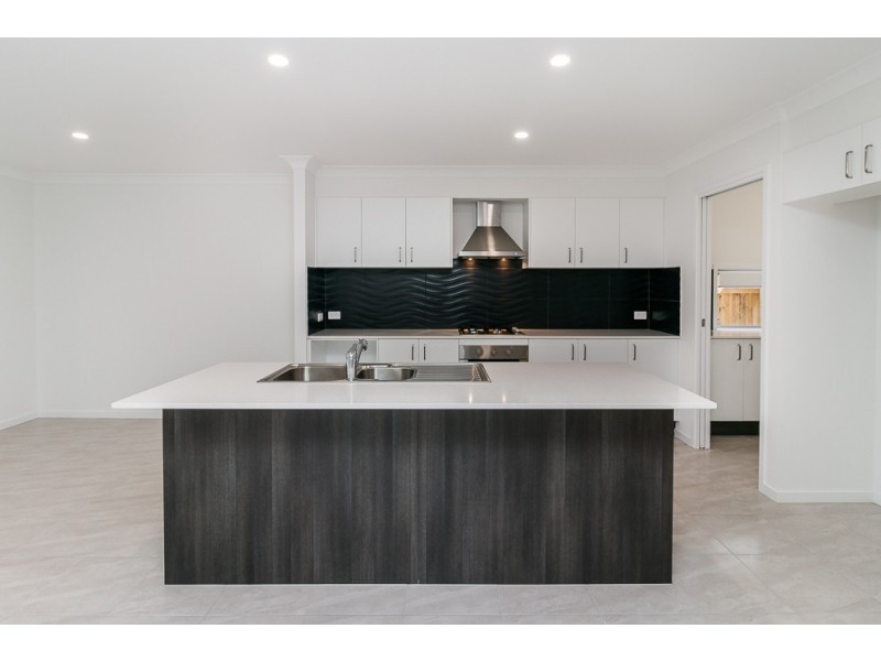 30 Pullen Rd, Everton Park QLD 4053