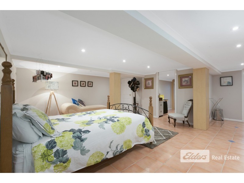 38 Illawarra St, Everton Hills QLD 4053