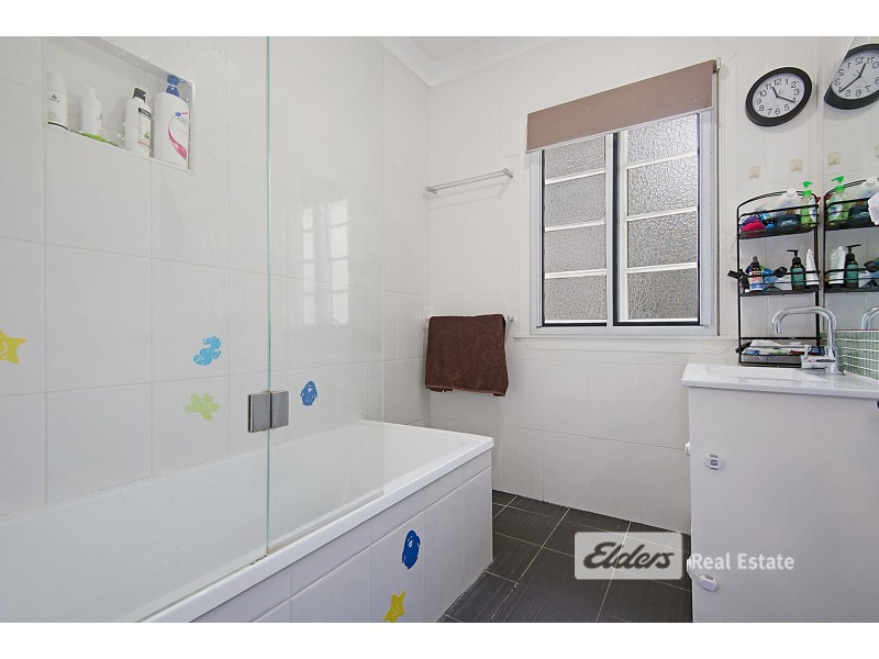 846 South Pine Rd, Everton Park QLD 4053