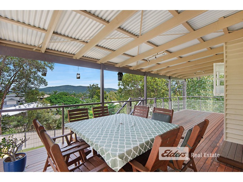 846 South Pine Rd, Everton Park QLD 4053