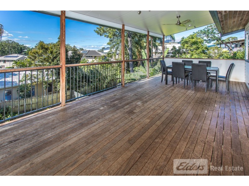 1129 South Pine Rd, Arana Hills QLD 4054