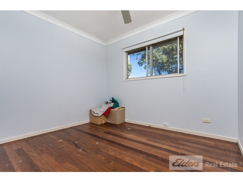 1129 South Pine Rd, Arana Hills QLD 4054