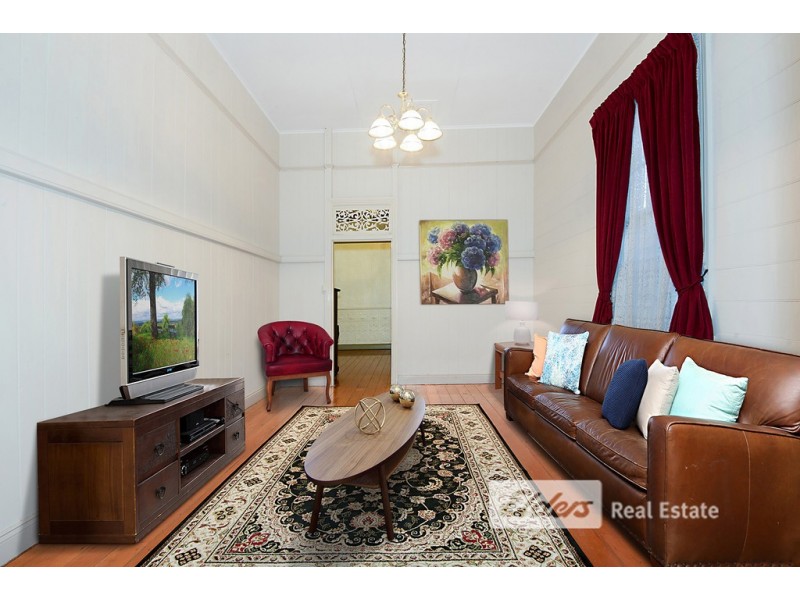 66 Trouts Rd, Everton Park QLD 4053