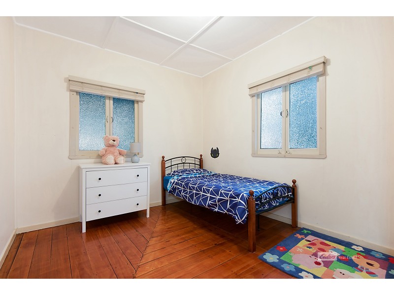 66 Trouts Rd, Everton Park QLD 4053