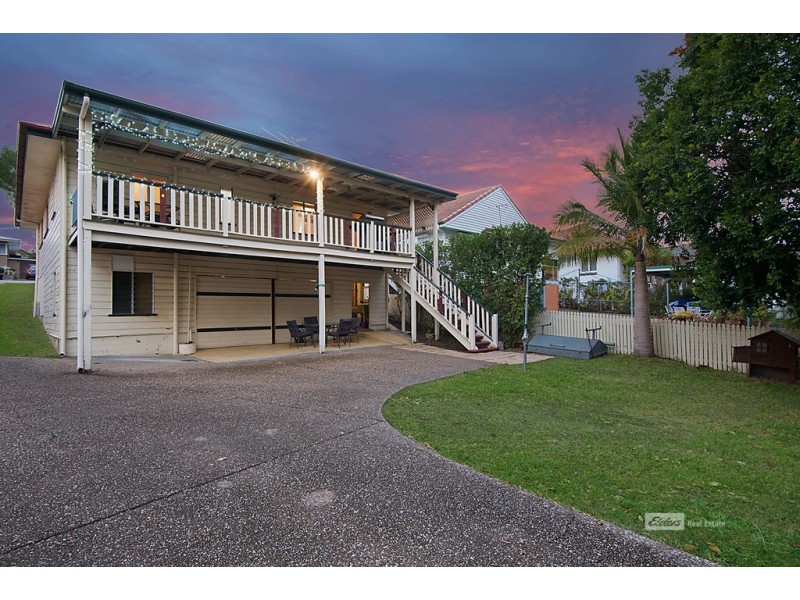 66 Trouts Rd, Everton Park QLD 4053