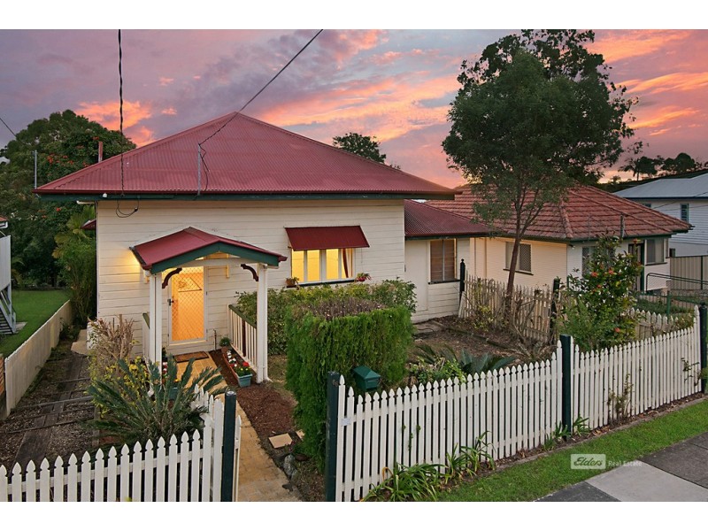 66 Trouts Rd, Everton Park QLD 4053
