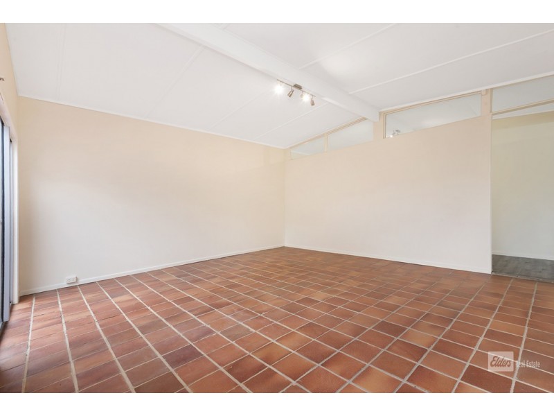 15 Warringah St, Everton Park QLD 4053
