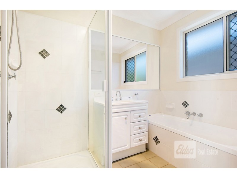 57 Ballinderry St, Everton Park QLD 4053