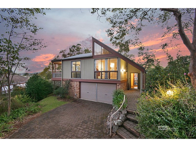 8 Eldershaw St, Everton Park QLD 4053