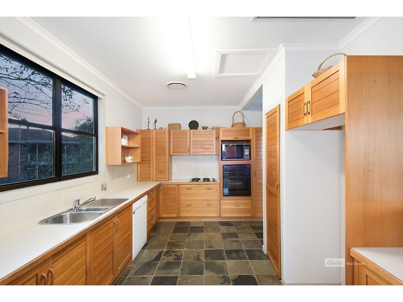 8 Eldershaw St, Everton Park QLD 4053