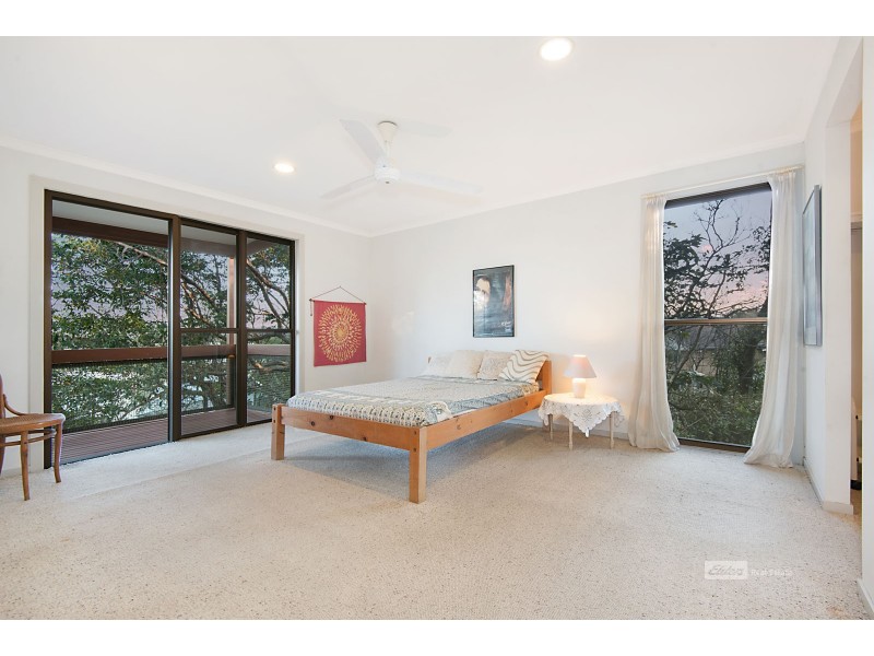 8 Eldershaw St, Everton Park QLD 4053