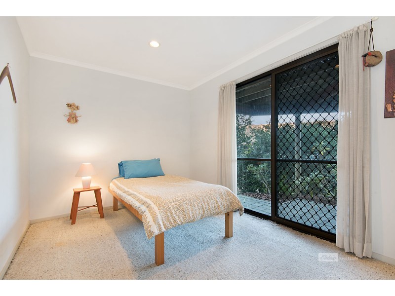 8 Eldershaw St, Everton Park QLD 4053