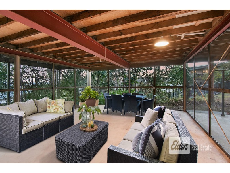 8 Eldershaw St, Everton Park QLD 4053