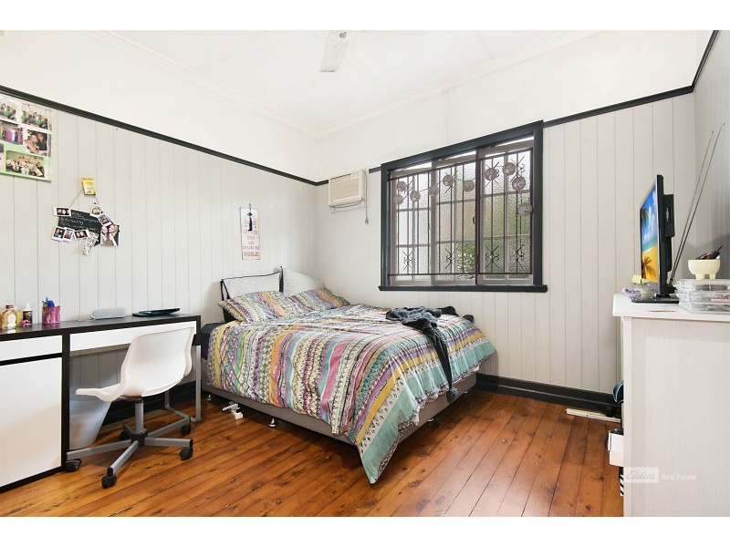 122 Gordon Pde, Everton Park QLD 4053