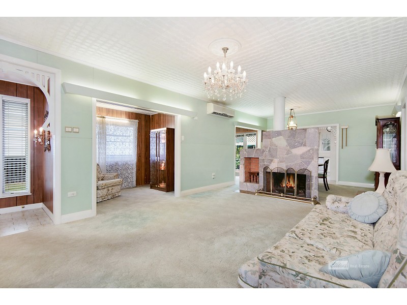 24 Leach St, Everton Park QLD 4053