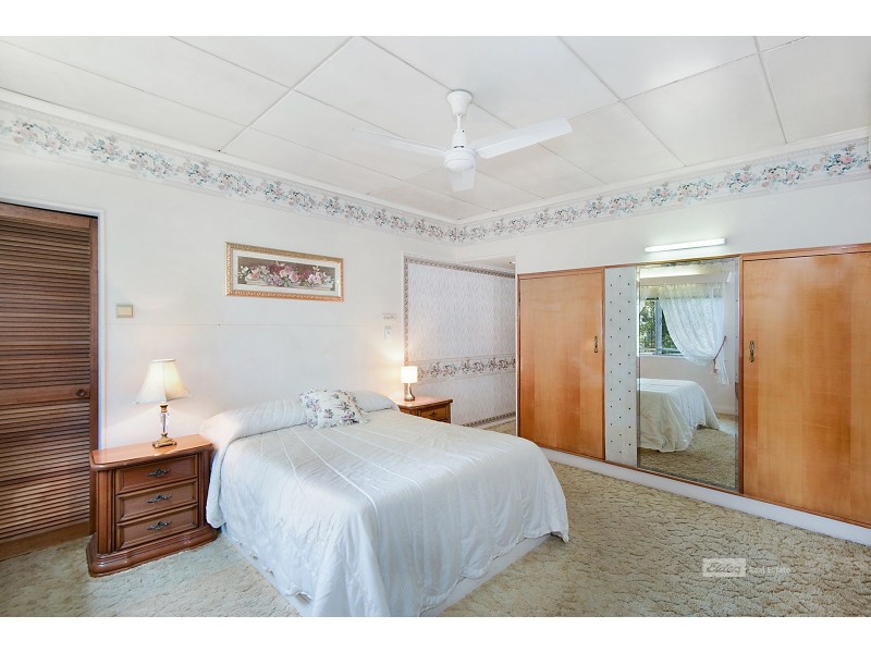 24 Leach St, Everton Park QLD 4053