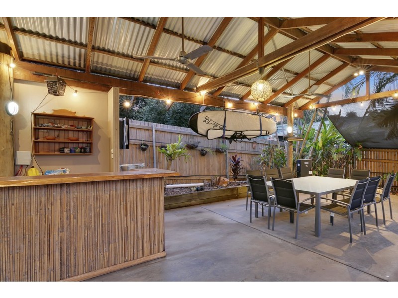 719 South Pine Rd, Everton Park QLD 4053