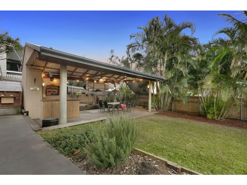 719 South Pine Rd, Everton Park QLD 4053