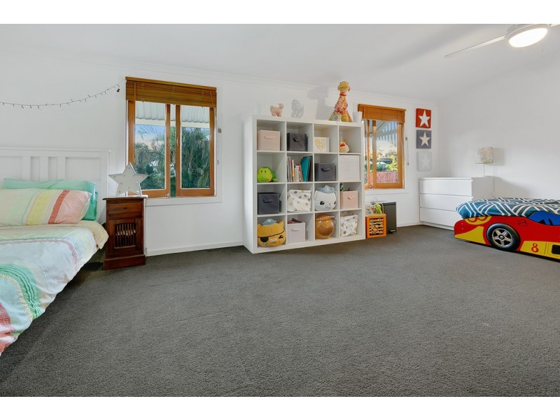 719 South Pine Rd, Everton Park QLD 4053